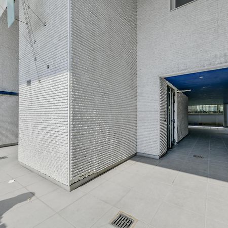 Chic Apartment With Superb View Of The Eiffel Tower Saint-Denis (Seine-Saint-Denis) Exterior foto